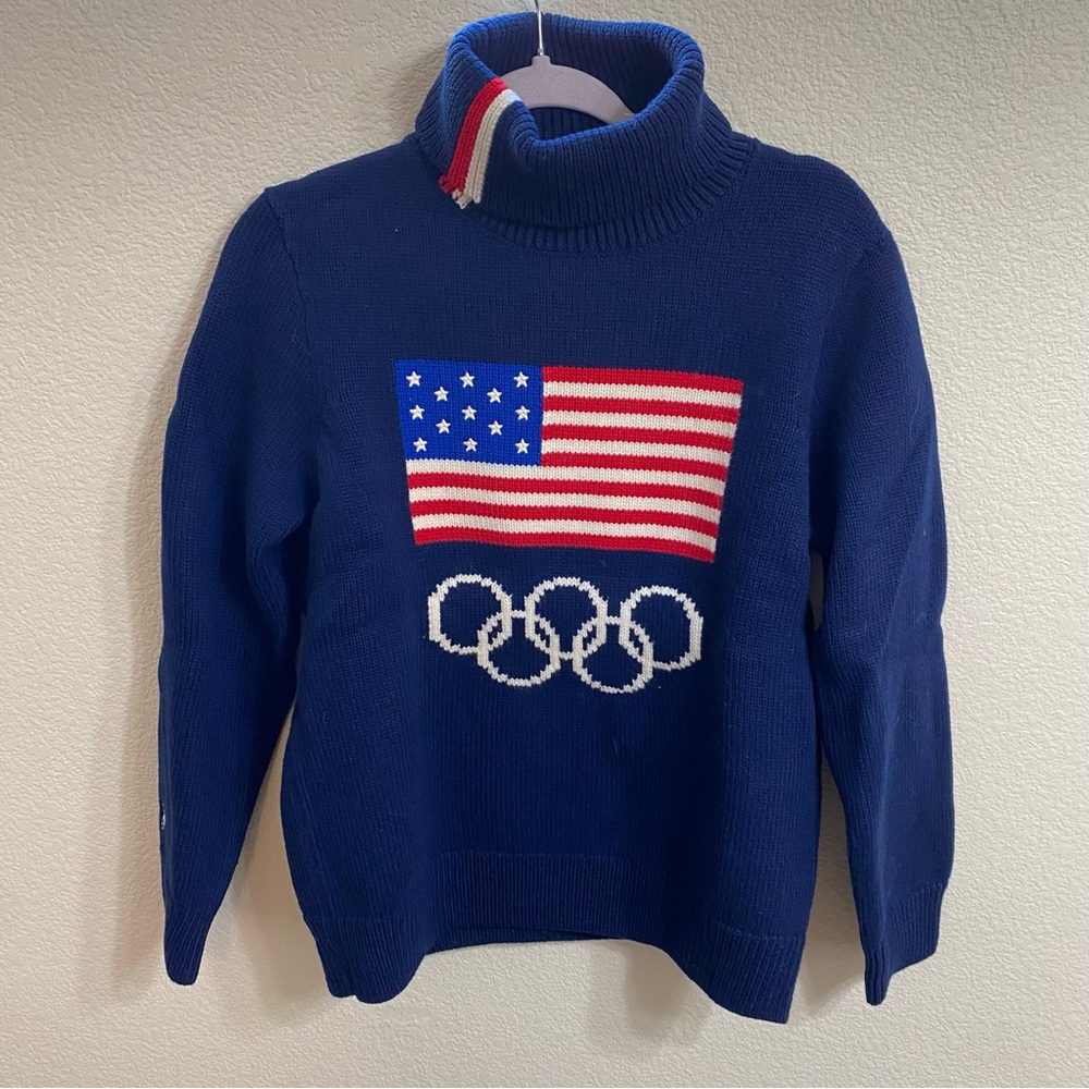 Team USA Beijing 2022 closing ceremony sweater womens medium